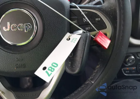 2017 Jeep Cherokee Limited Fwd z USA, uszkodzony, nr VIN 1C4PJLDB3HW522056